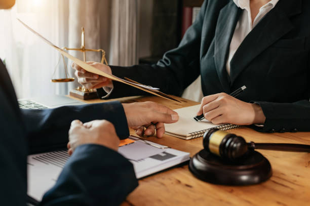Business Contract Attorney in Jersey City
